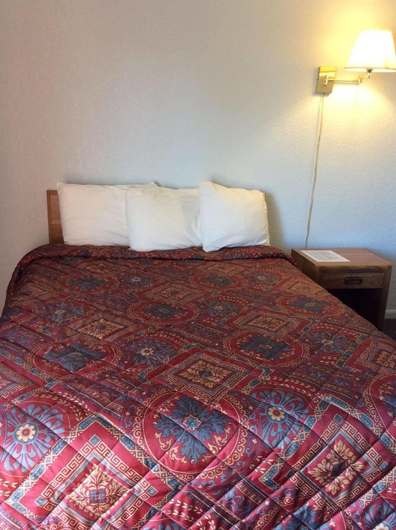 Regency Inn Comanche Екстериор снимка